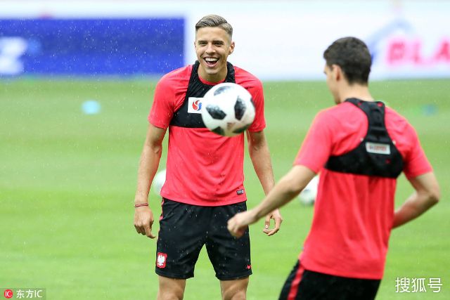 站位被切割 站位被切割